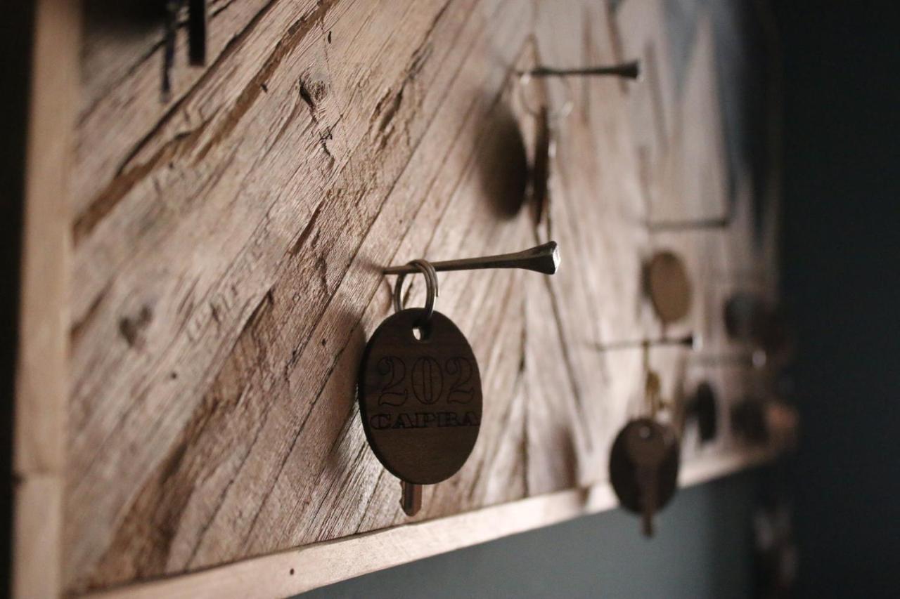 Capra Hotel Kazbegi エクステリア 写真